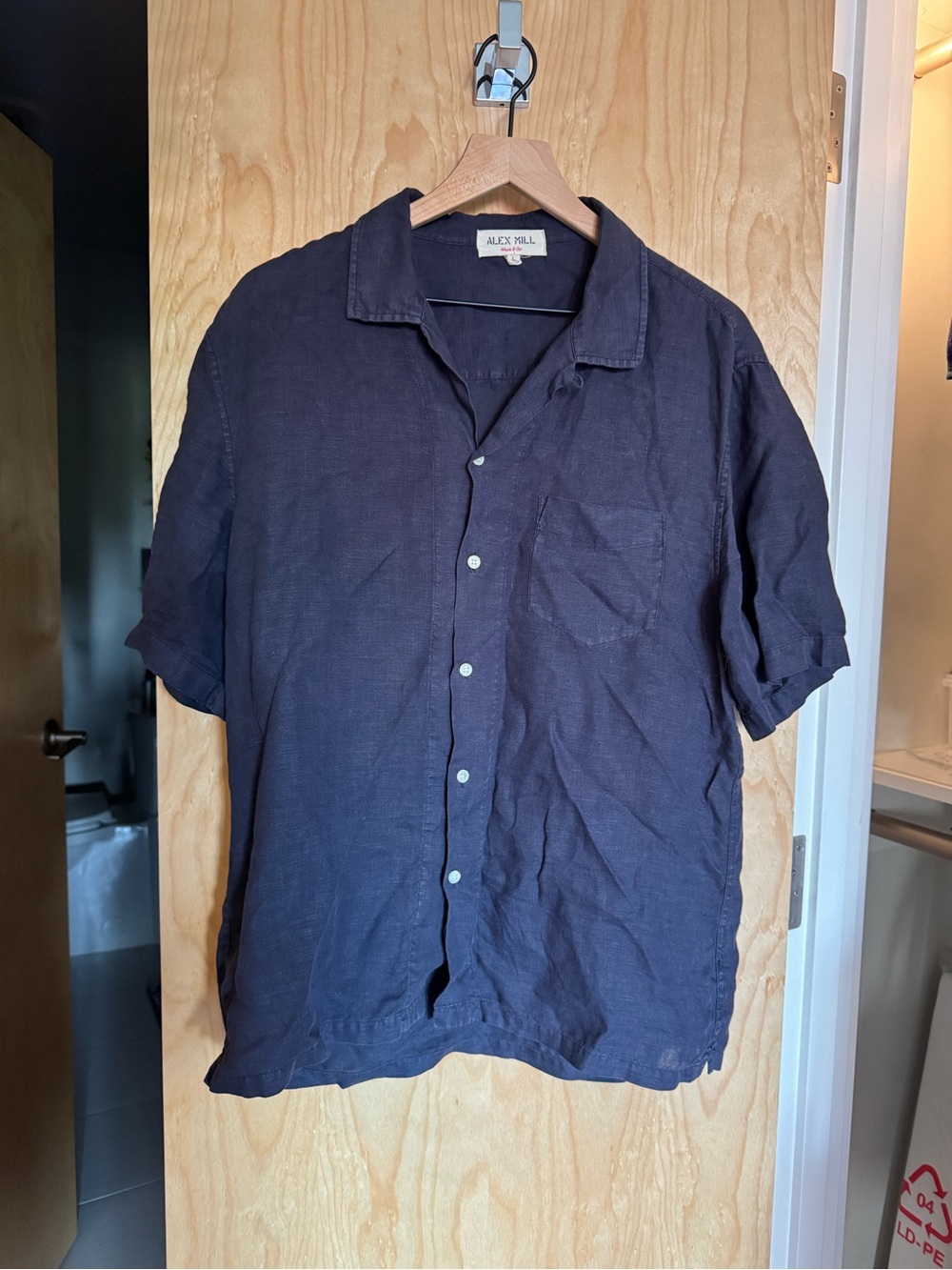 Alex Mill Navy Short Sleeve Button-Down Shirt